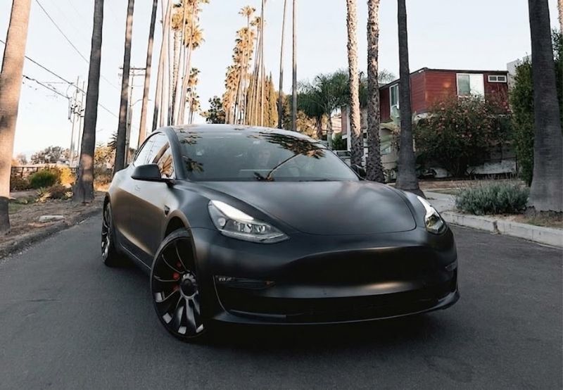 TESLA model Y